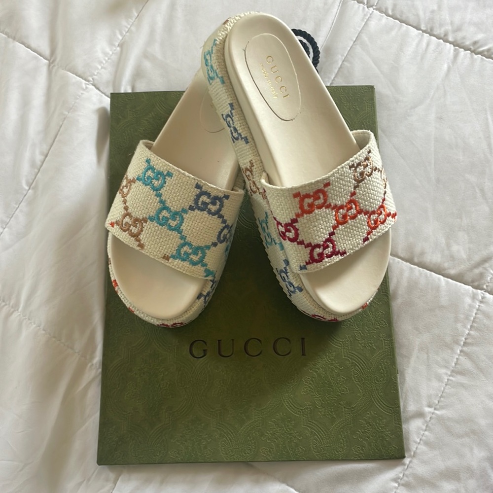 •GUCCI• Mulit G Angelina Platform Slide - 40/9